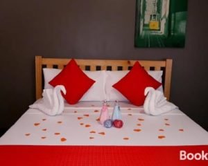 Cafe Rene Bed And Breakfast
